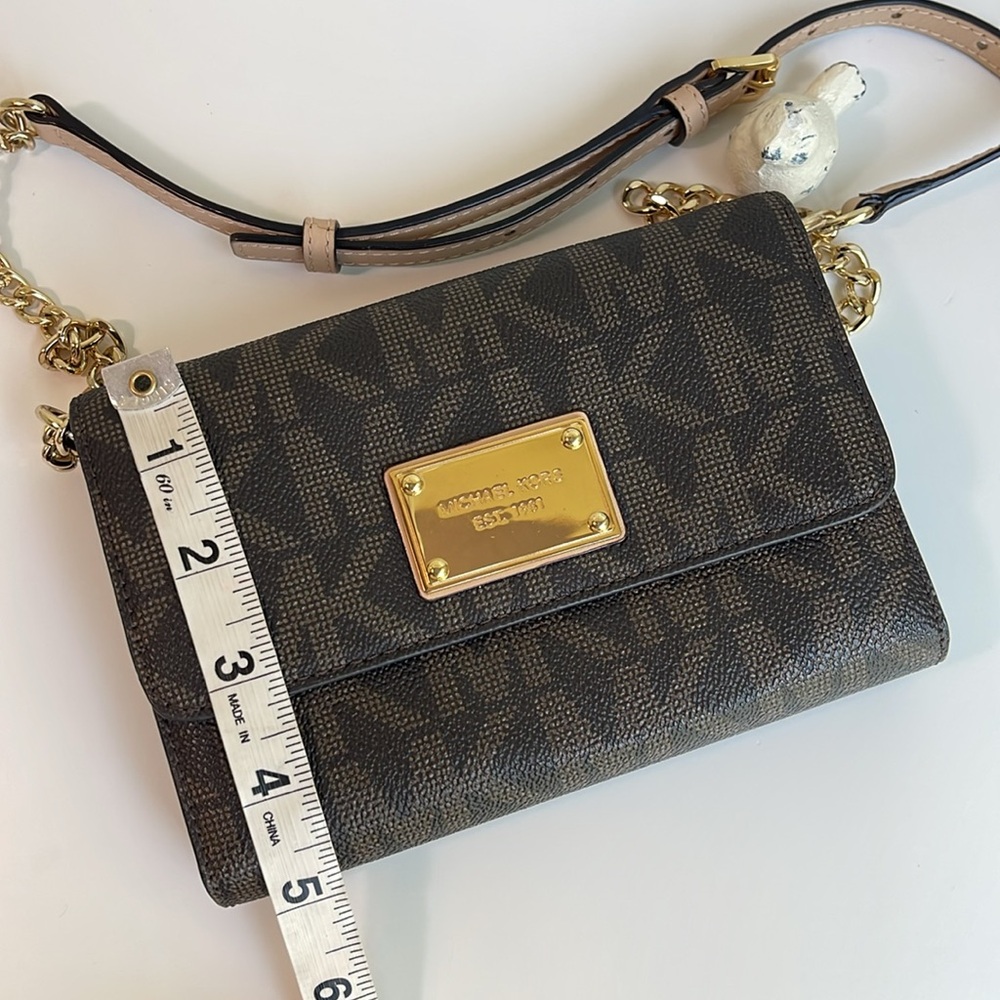 Micheal Kors Large Jet Set Travel Crossbody w/ Pocket for Smartphone - Brown - Picture 16 of 16